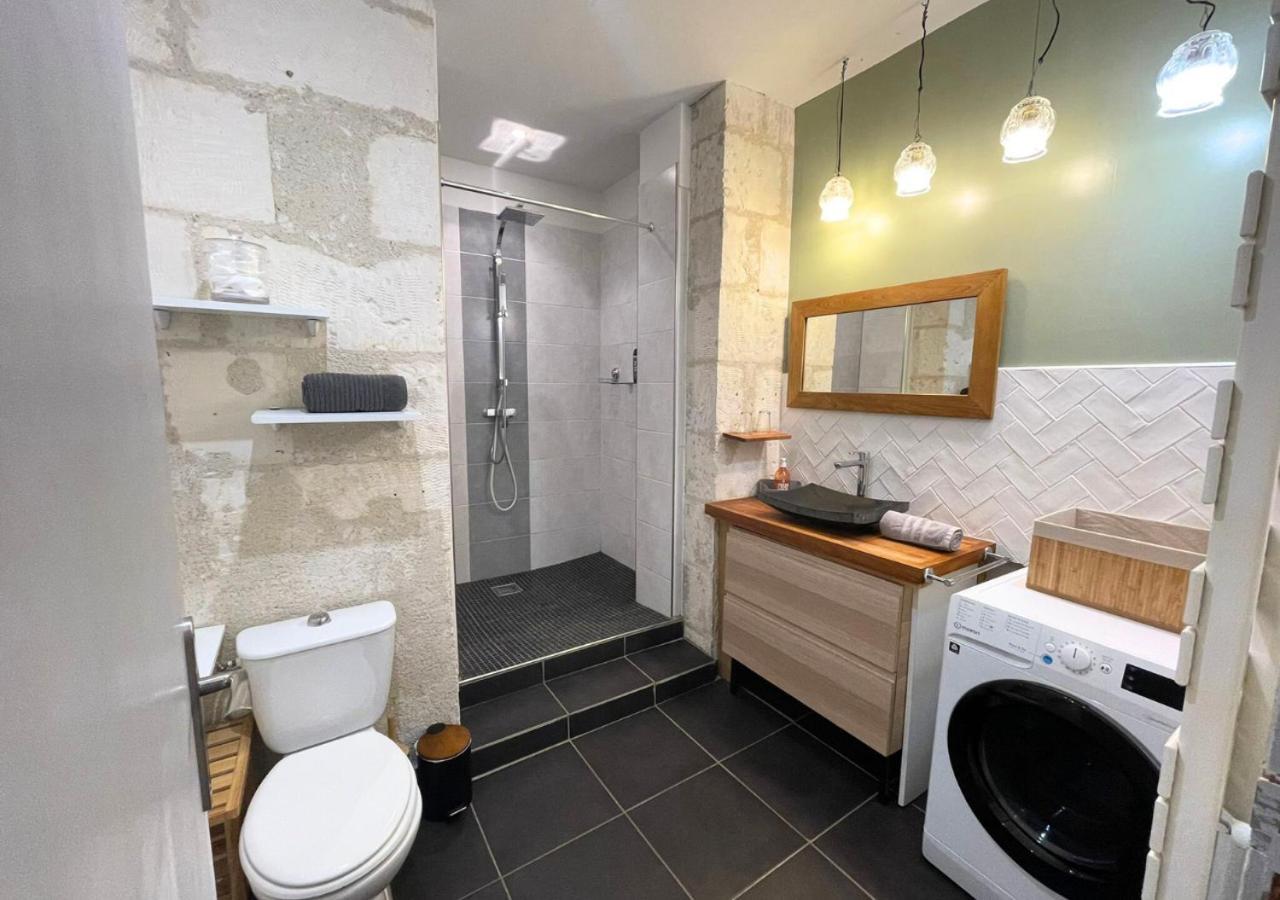Le Thibaudeau Apartment Поатие Екстериор снимка