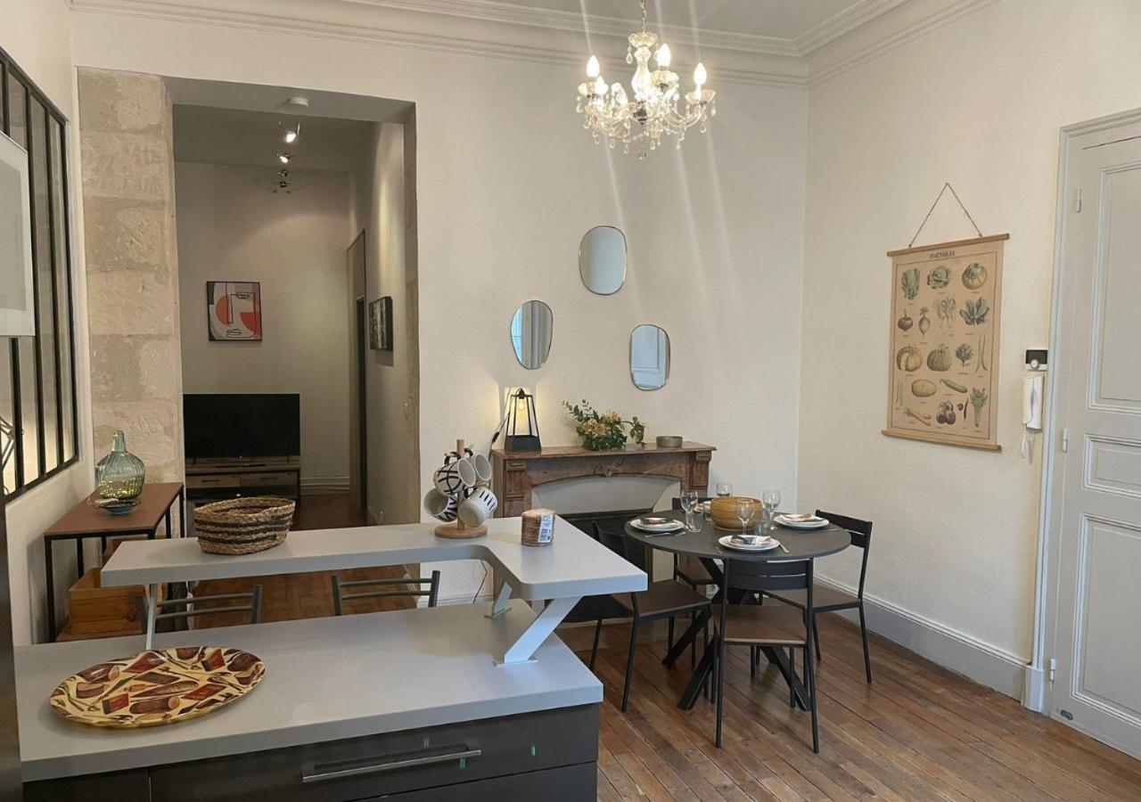 Le Thibaudeau Apartment Поатие Екстериор снимка