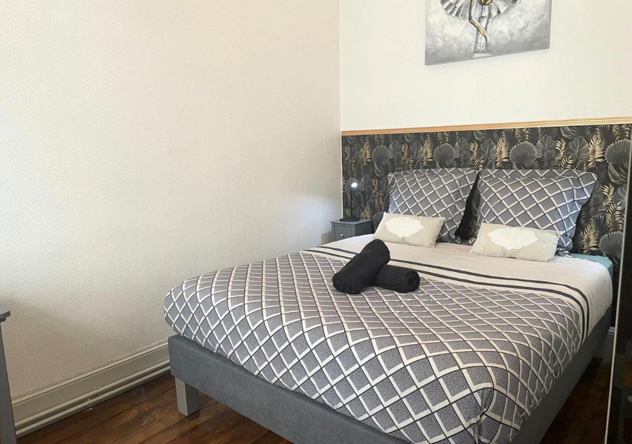 Le Thibaudeau Apartment Поатие Екстериор снимка